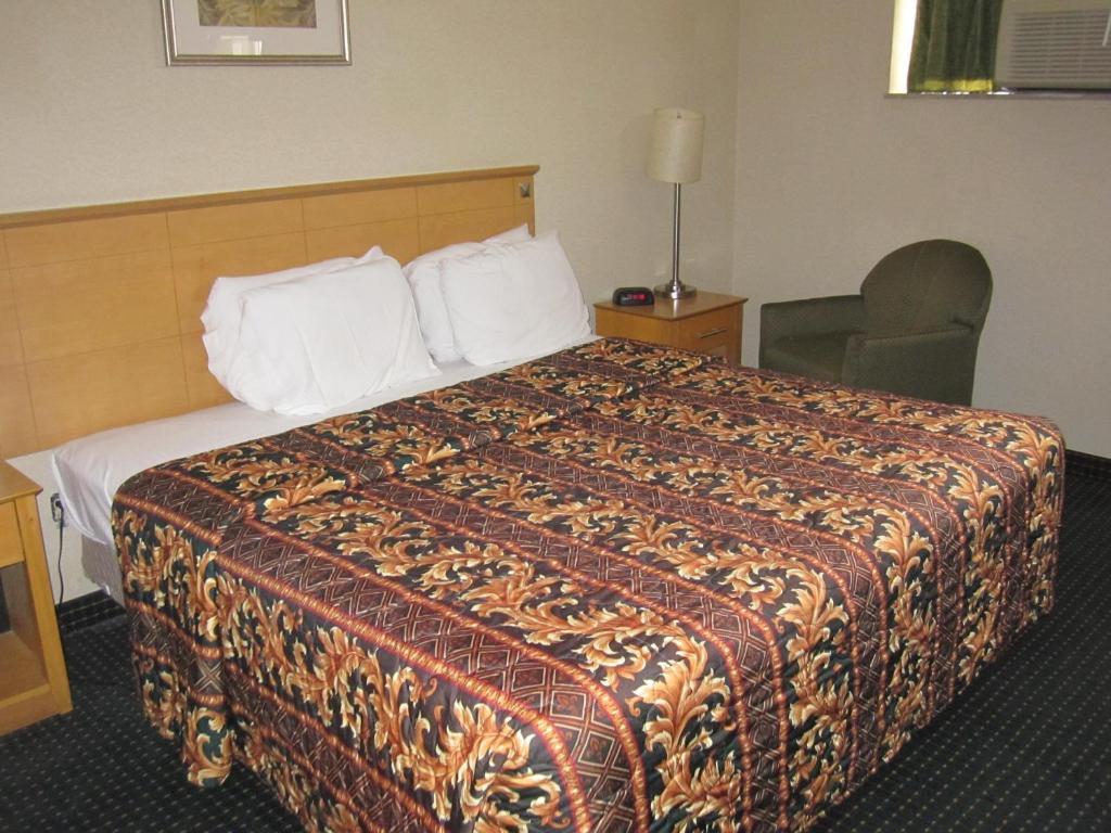 Knights Inn - Jfk Airport Ню Йорк Екстериор снимка